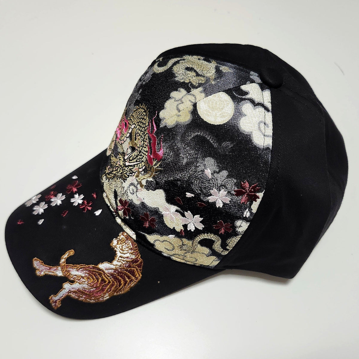 Black Dragon Embroidered Women’s Hat World of Warcraft Wrathion Black Snapback Hat – Blizzard  main image 4