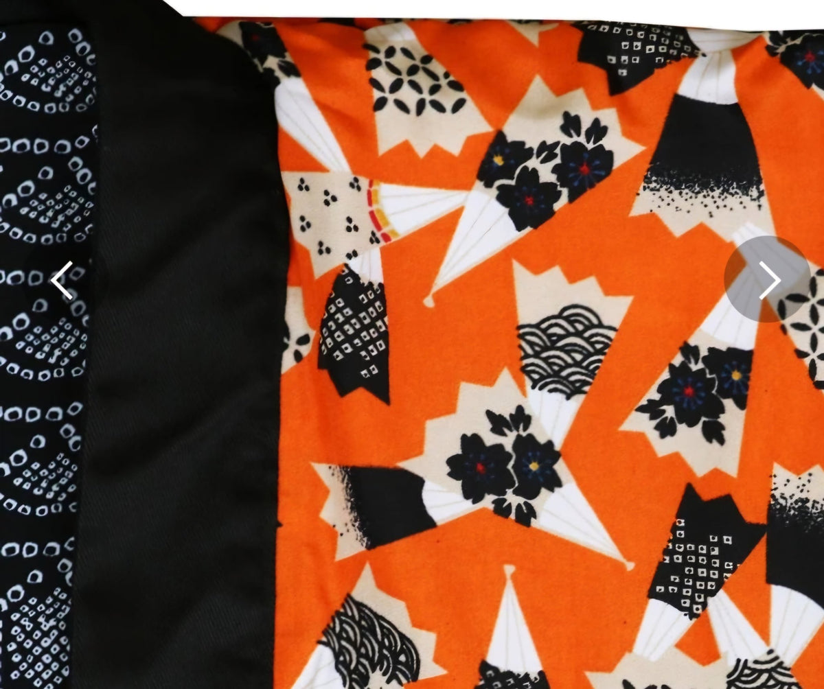 Traditional Japanese reversible Hanten coat - traditional dots and