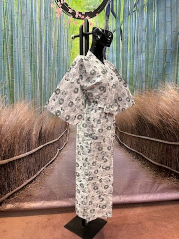 Japanese Yukata - Japanese Clothing