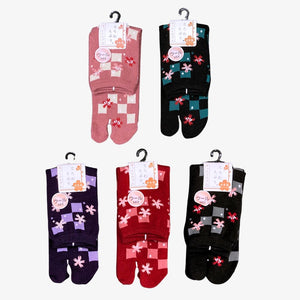 Tabi Socks - Checkered print with sakura - Pac West Kimono